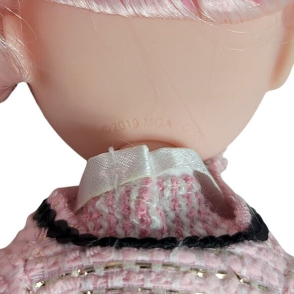Rainbow High Bella Parker Doll Series 3 Original Clothing Pink Hair 14 PCS MGA - Picture 10 of 10